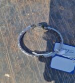 ساعت زنانه اکسنت مدل AX120013L با صفحه سرمه ای و بند خاکستری - Image 3